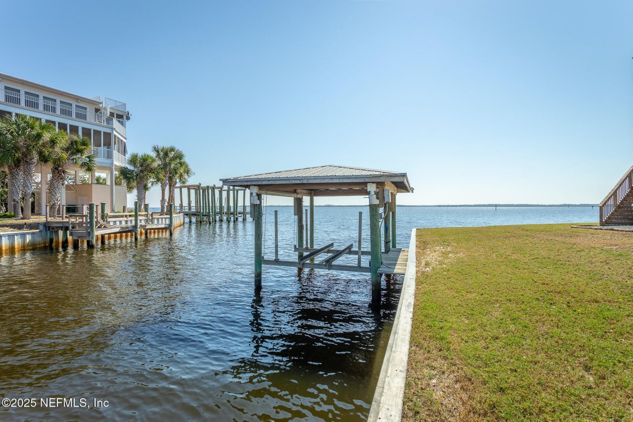 47 Blue Crab Lane, Panacea, FL 32346 Photo