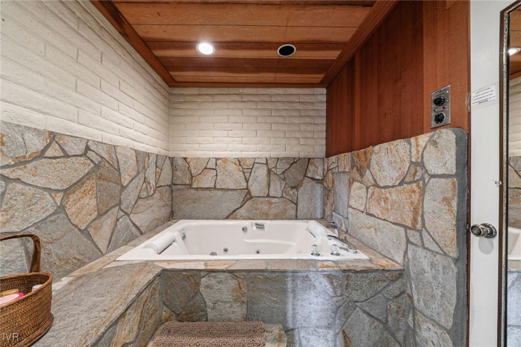 725 Fairview Boulevard, Unit 11, Incline Village, NV 89451 Photo