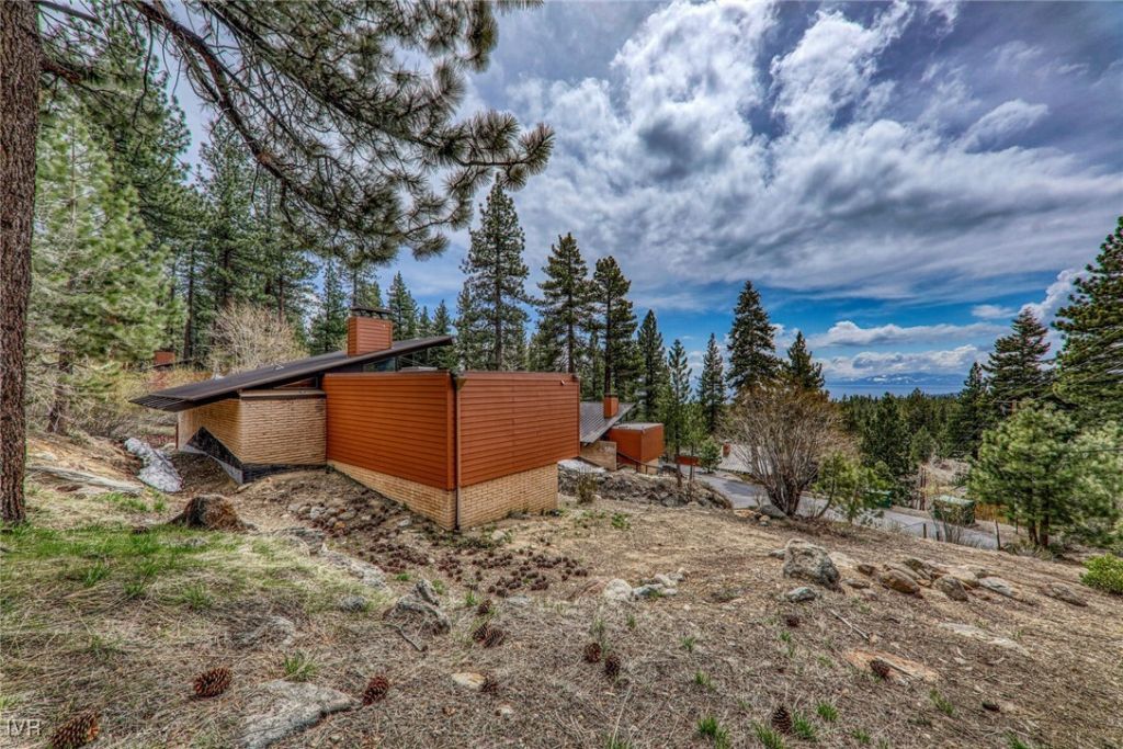 725 Fairview Boulevard, Unit 11, Incline Village, NV 89451 Photo