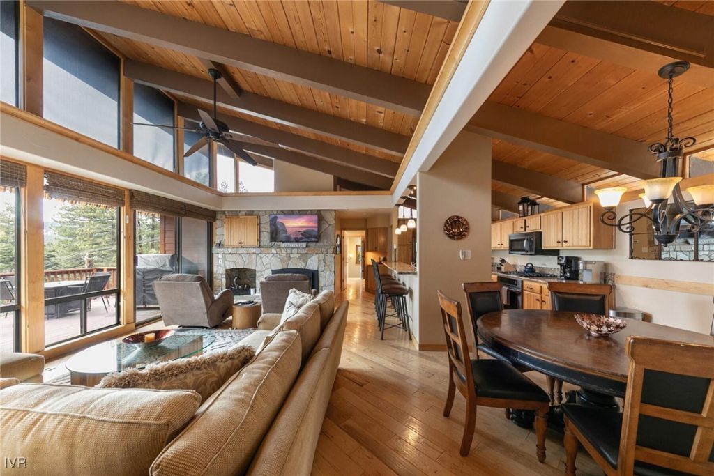 725 Fairview Boulevard, Unit 11, Incline Village, NV 89451 Photo