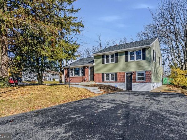 2247 SILVERSIDE ROAD, WILMINGTON, DE 19810