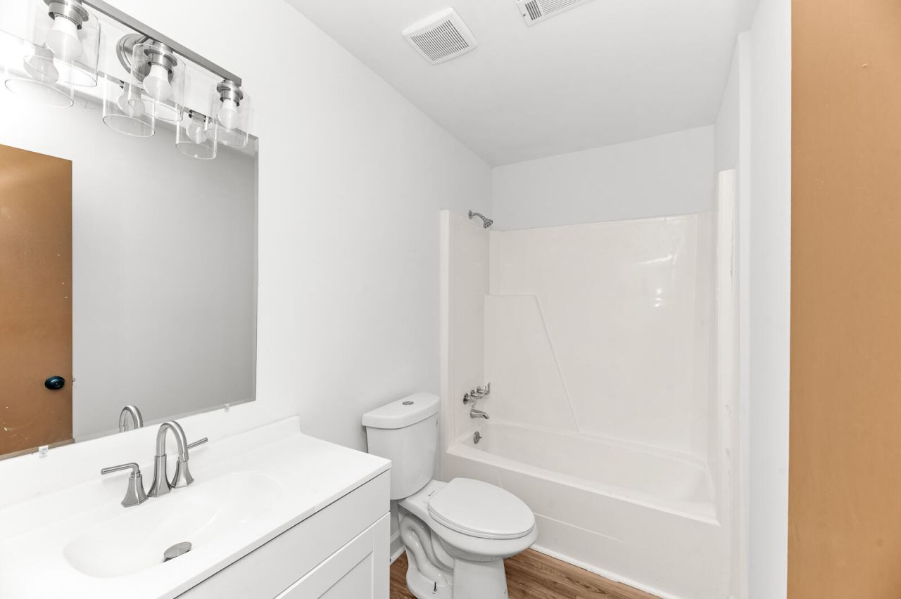 1101 Stuart Drive Photo 12