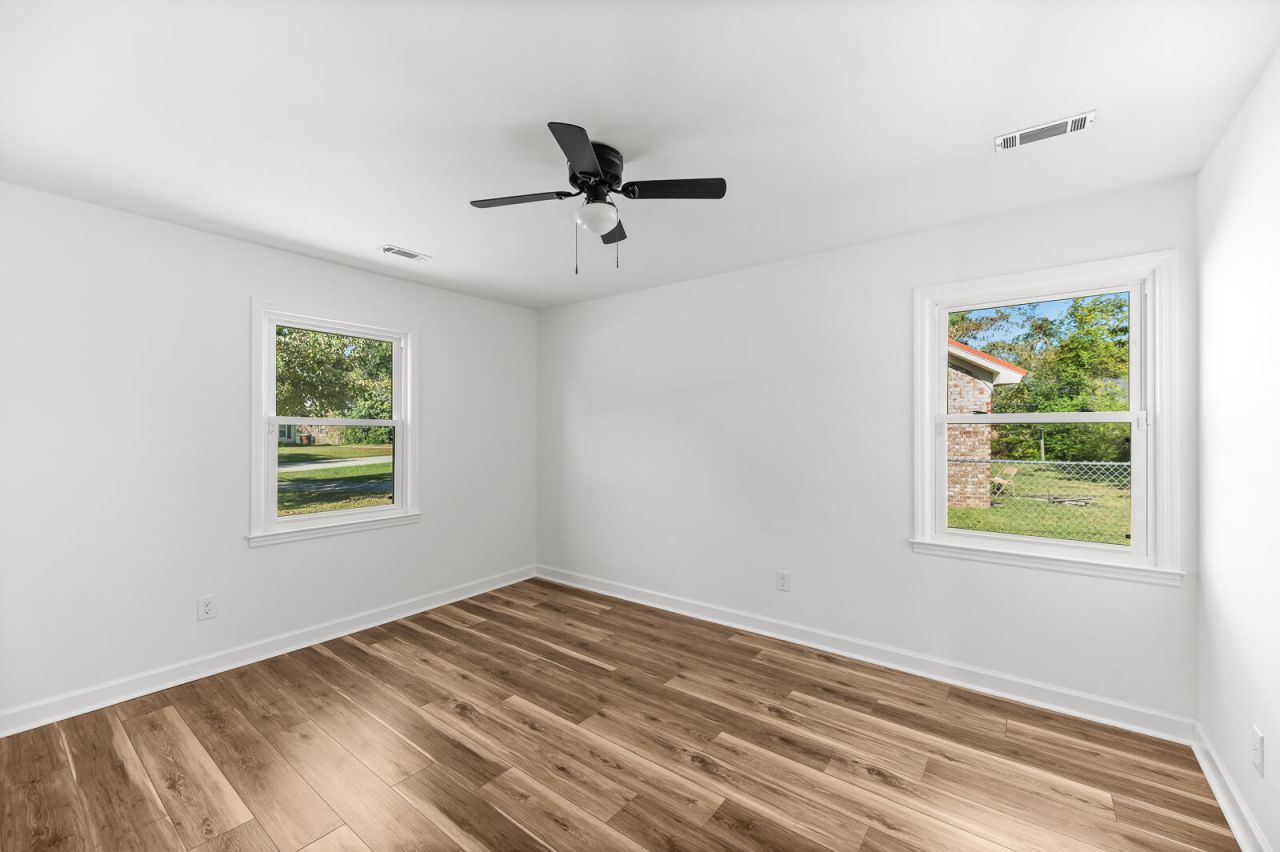 1101 Stuart Drive Photo 14