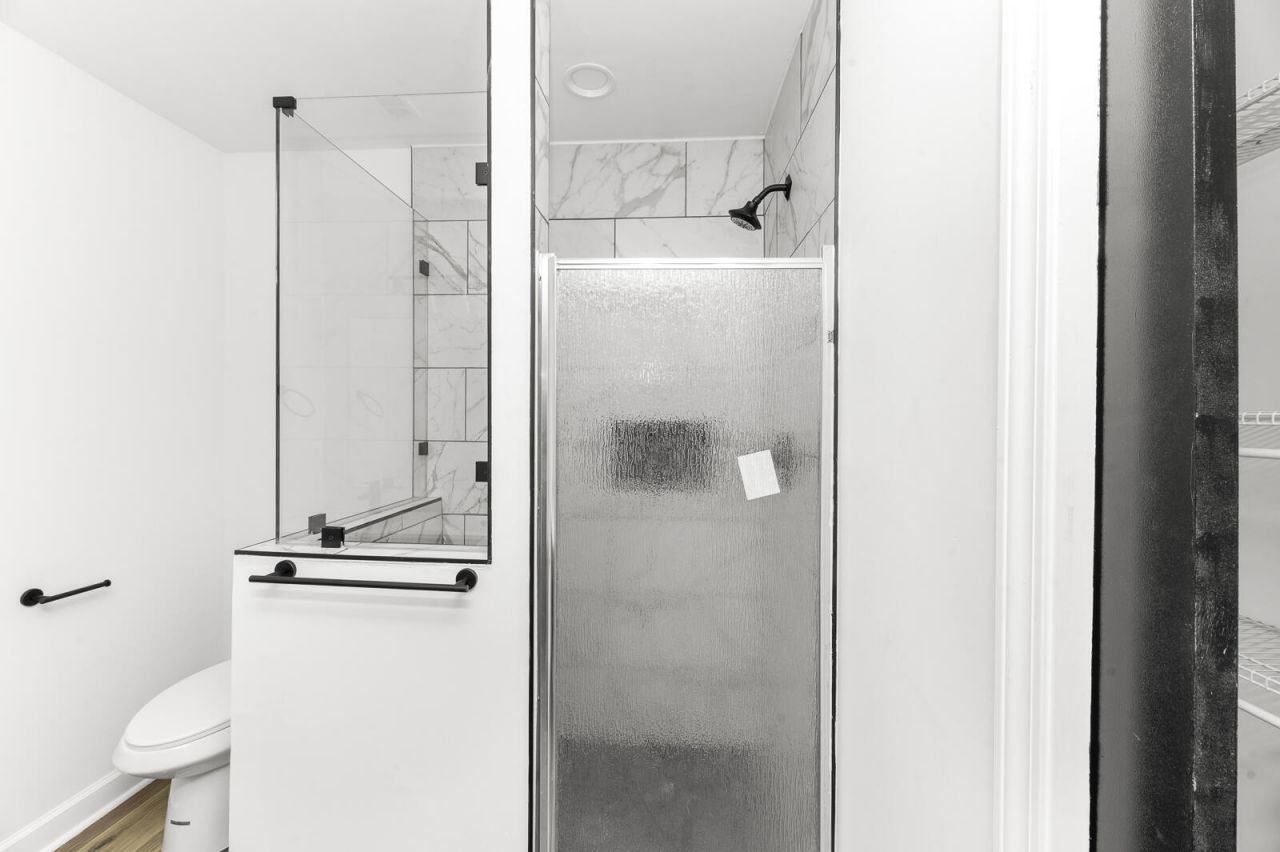 1101 Stuart Drive Photo 15