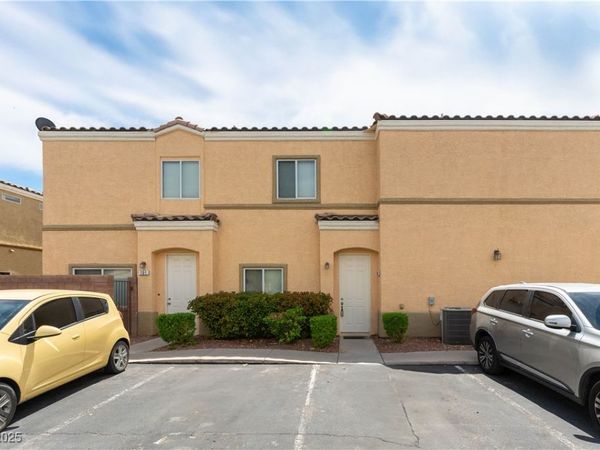6328 Sandy Ridge Street , Unit 201, North Las Vegas, NV 89081