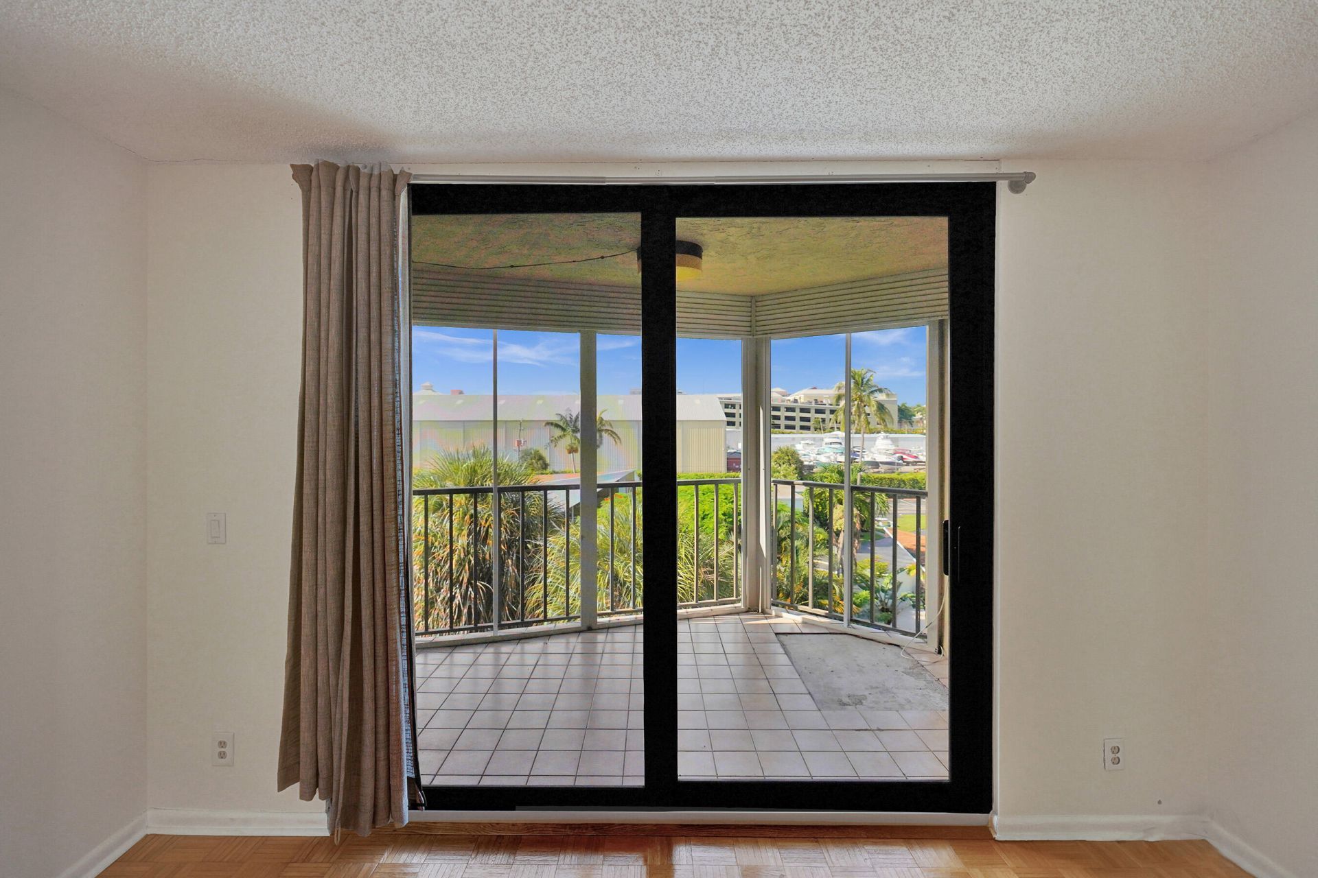 890 N Federal Highway, Unit 410, Lantana, FL 33462 Photo
