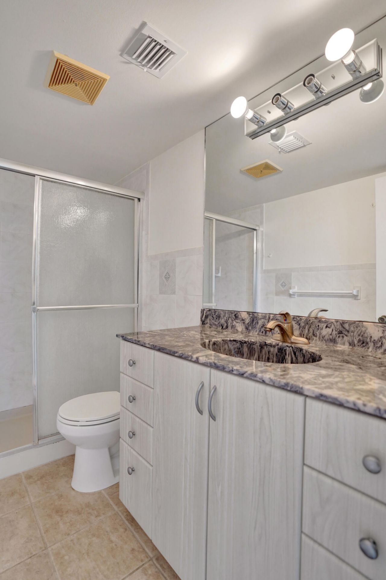 890 N Federal Highway, Unit 410, Lantana, FL 33462 Photo