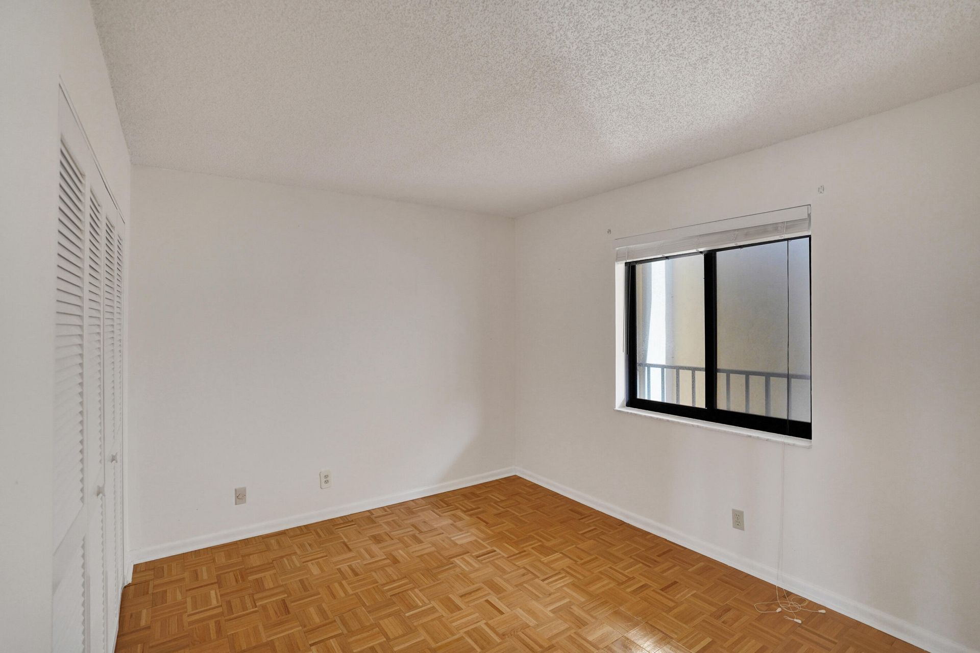890 N Federal Highway, Unit 410, Lantana, FL 33462 Photo