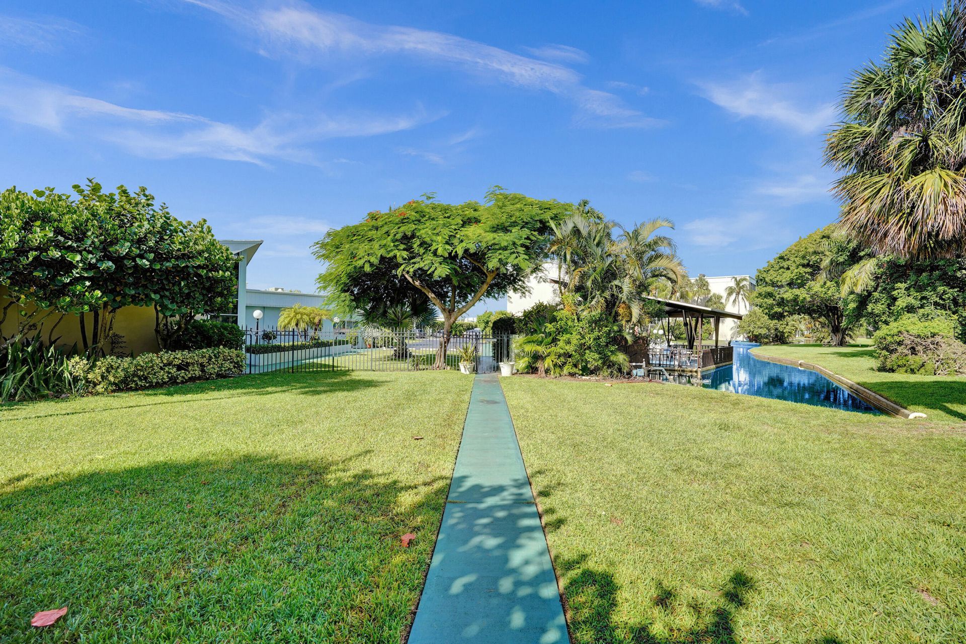 890 N Federal Highway, Unit 410, Lantana, FL 33462 Photo