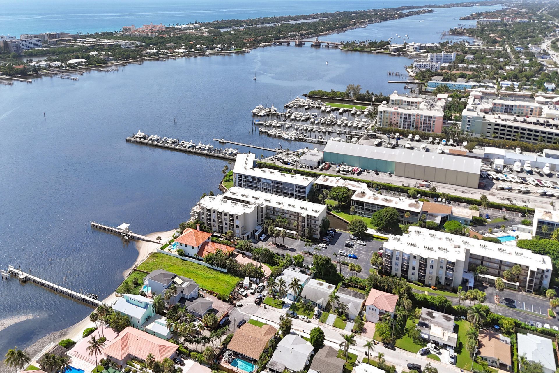 890 N Federal Highway, Unit 410, Lantana, FL 33462 Photo