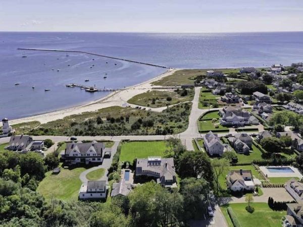 18 Mount Vernon, Barnstable, MA 02647