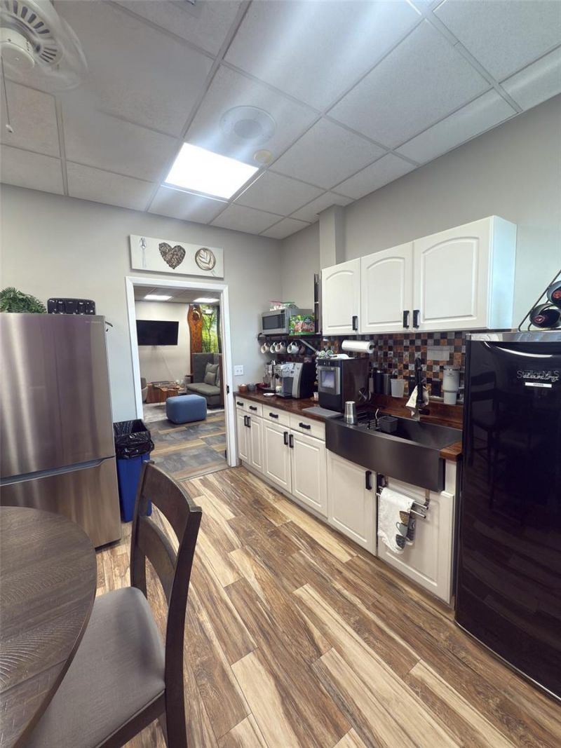 2729 State Road 580, Clearwater, FL 33761 Photo