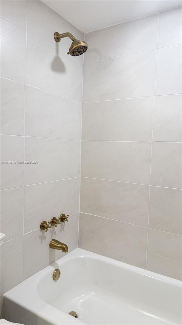 9440 W Flagler St, Unit 306, Miami, FL 33174 Photo