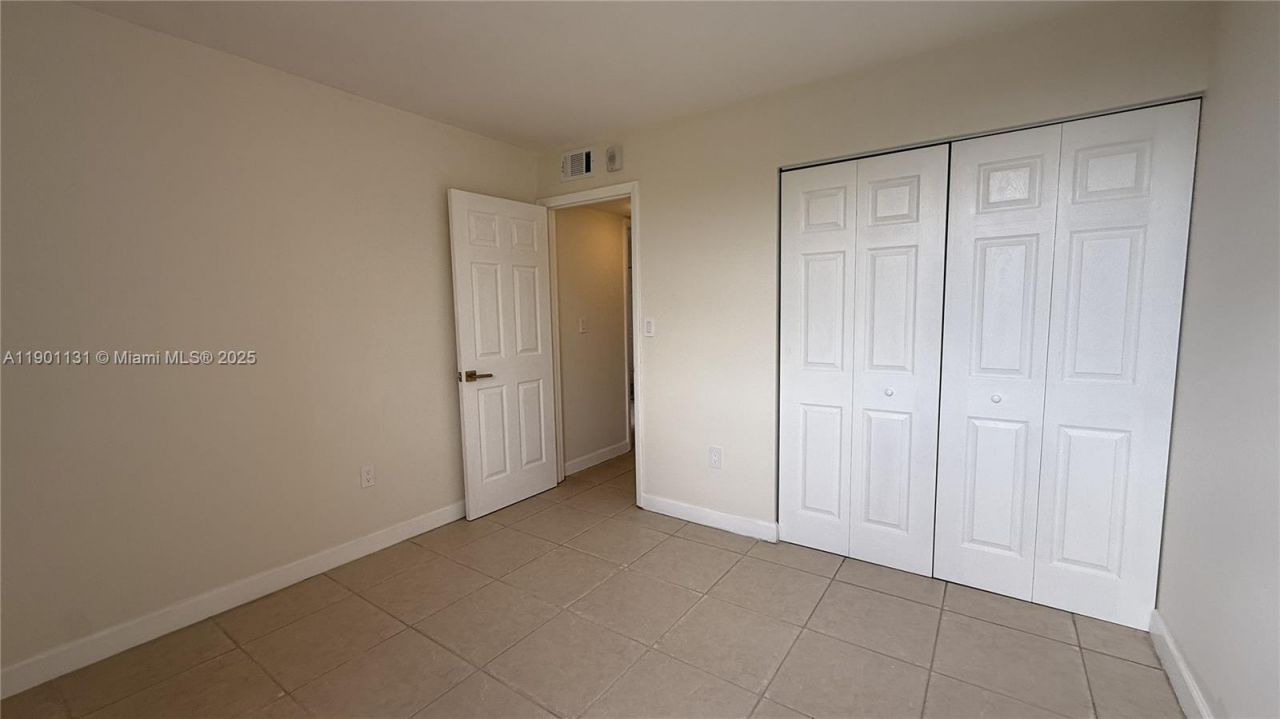 9440 W Flagler St, Unit 306, Miami, FL 33174 Photo
