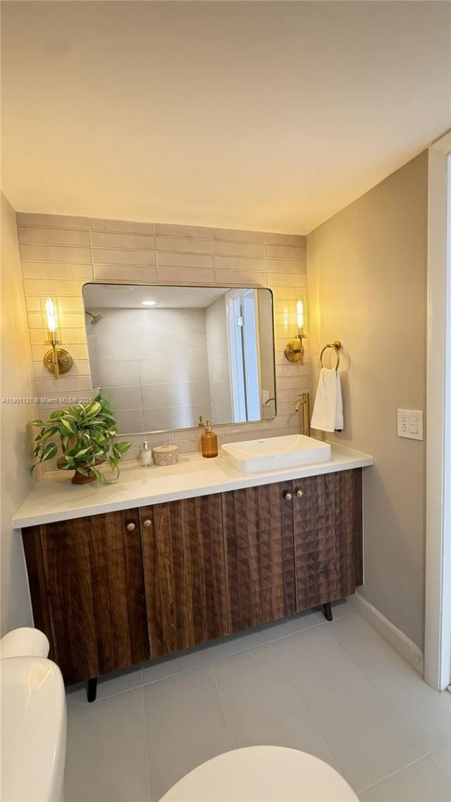 9440 W Flagler St, Unit 306, Miami, FL 33174 Photo