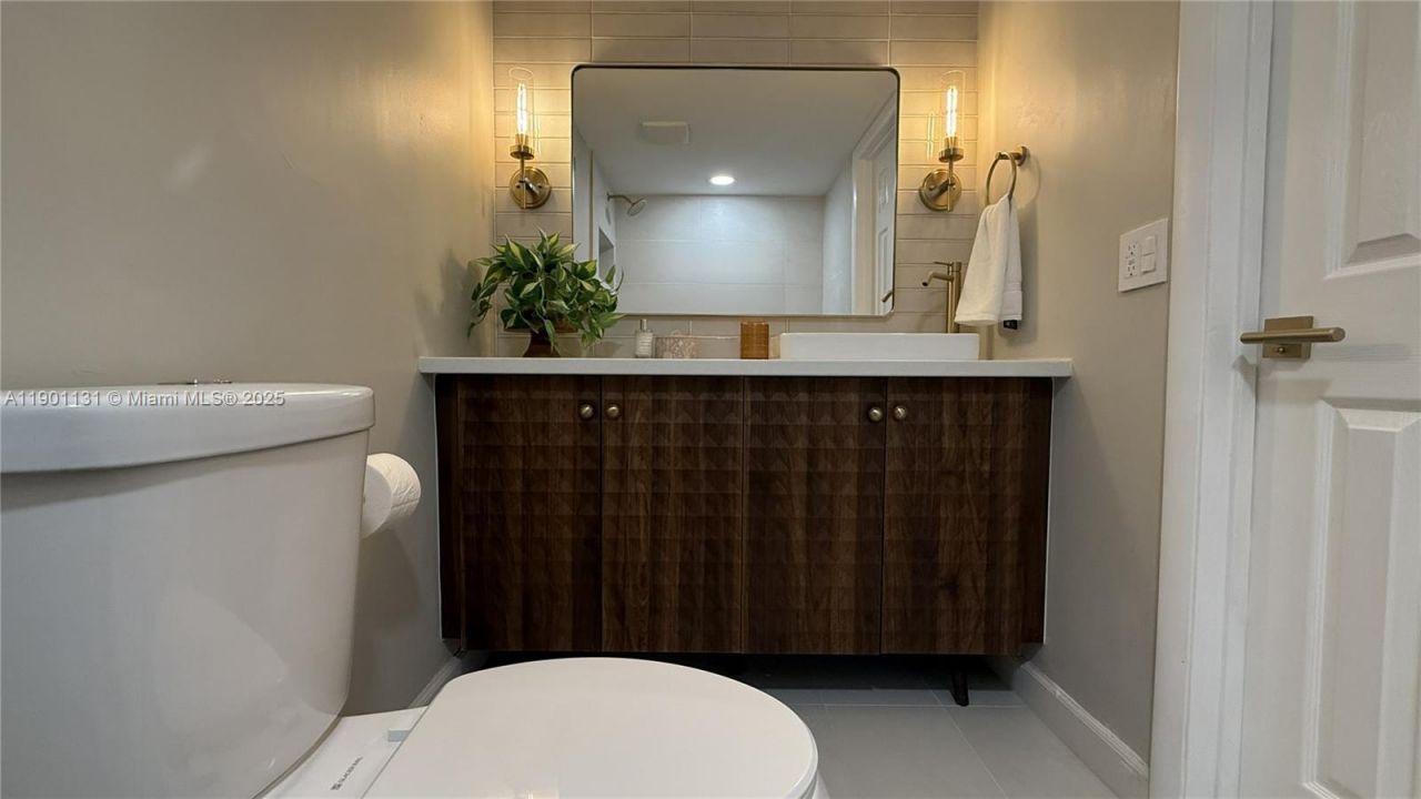 9440 W Flagler St, Unit 306, Miami, FL 33174 Photo