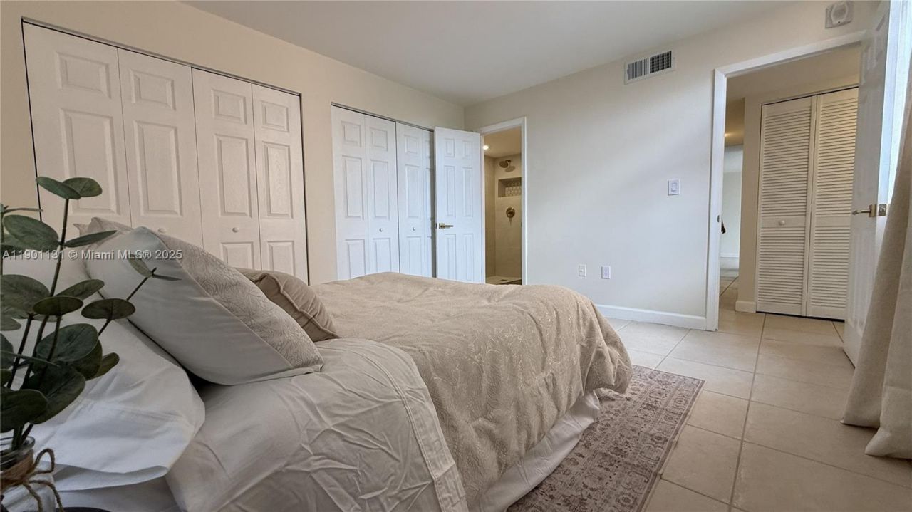 9440 W Flagler St, Unit 306, Miami, FL 33174 Photo