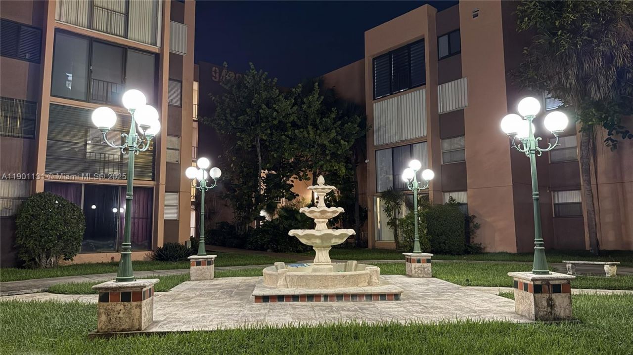 9440 W Flagler St, Unit 306, Miami, FL 33174 Photo