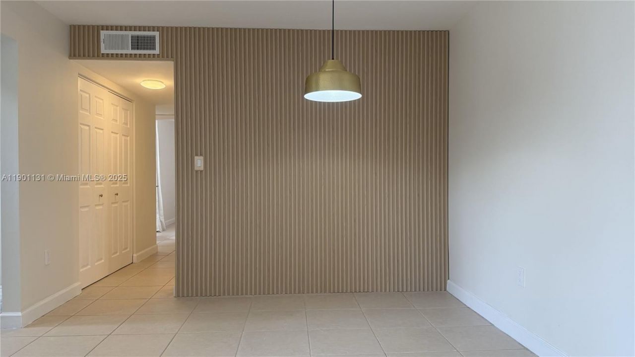 9440 W Flagler St, Unit 306, Miami, FL 33174 Photo