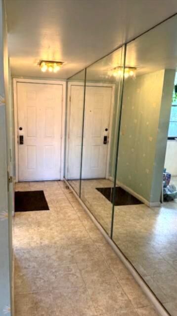 3516 Whitehall Drive, Unit 101, West Palm Beach, FL 33401 Photo