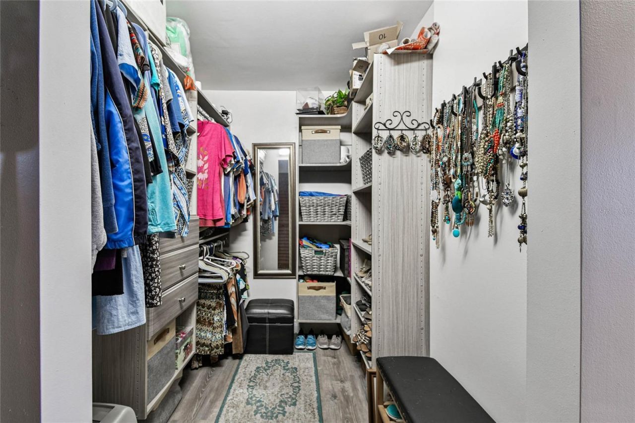 209 E 52nd Avenue Plaza E, Bradenton, FL 34203 Photo