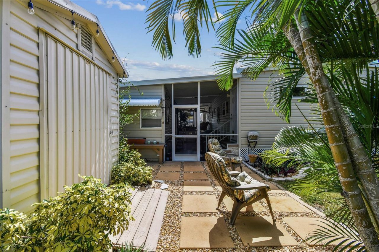 209 E 52nd Avenue Plaza E, Bradenton, FL 34203 Photo