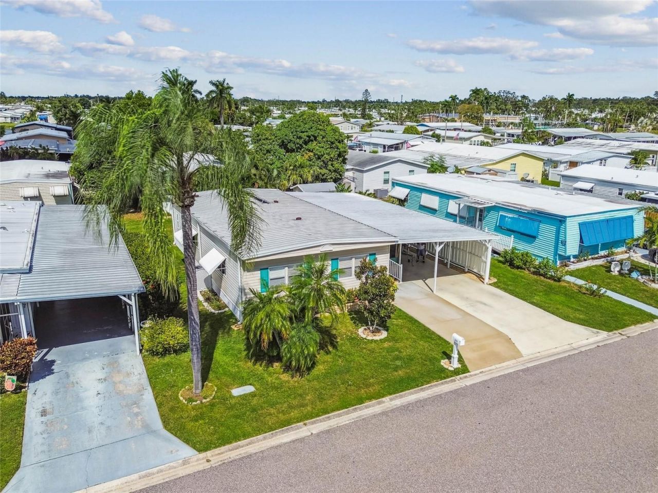 209 E 52nd Avenue Plaza E, Bradenton, FL 34203 Photo