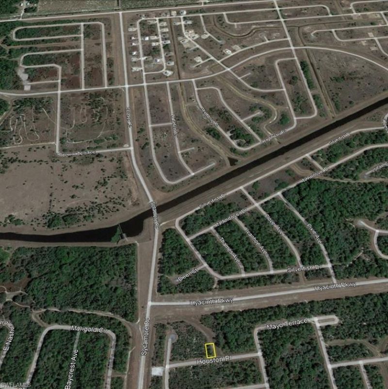 309 Houston Pl, Labelle, FL 33935 Photo