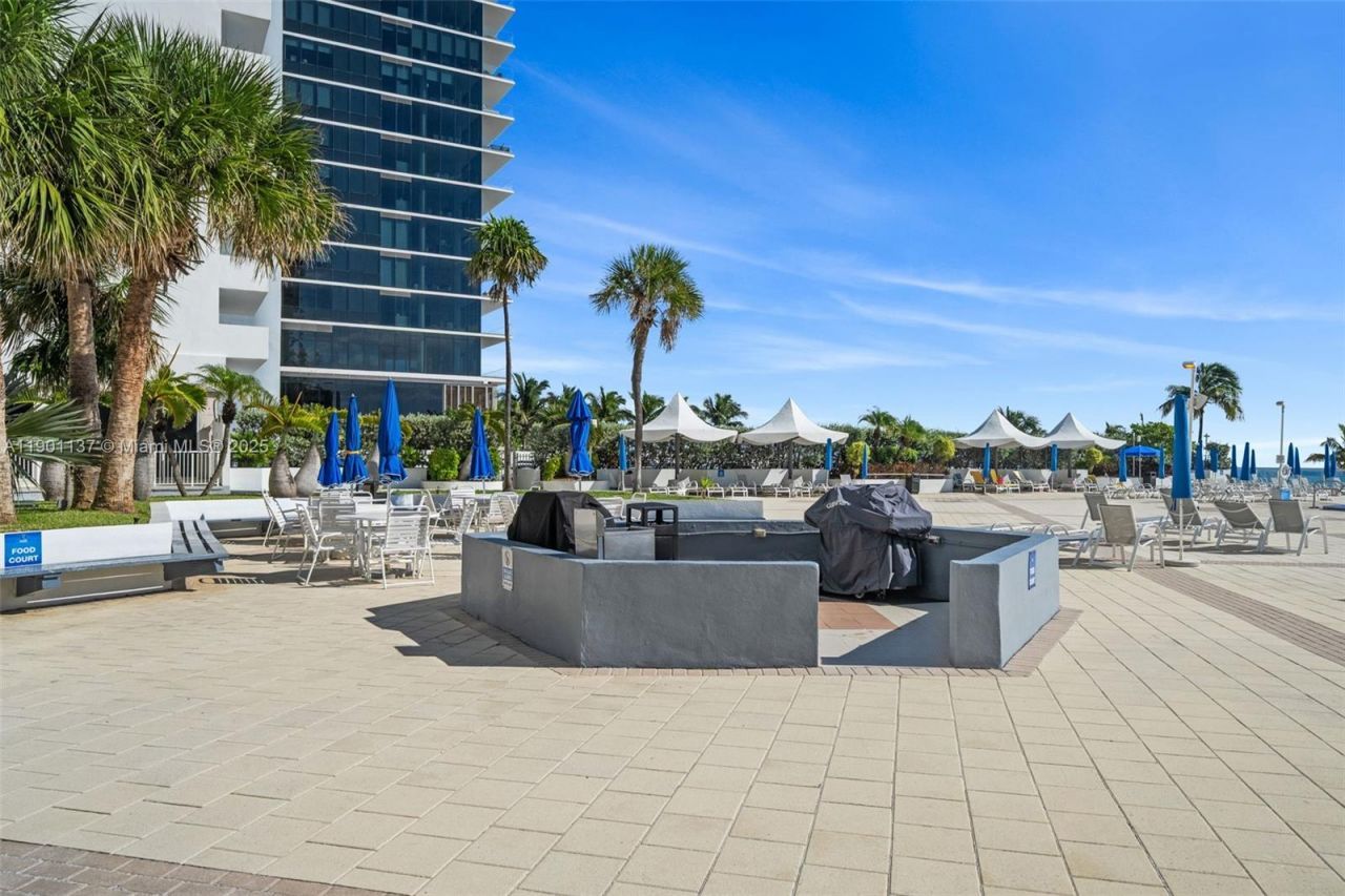 2030 S Ocean Dr, Unit 1701, Hallandale Beach, FL 33009 Photo