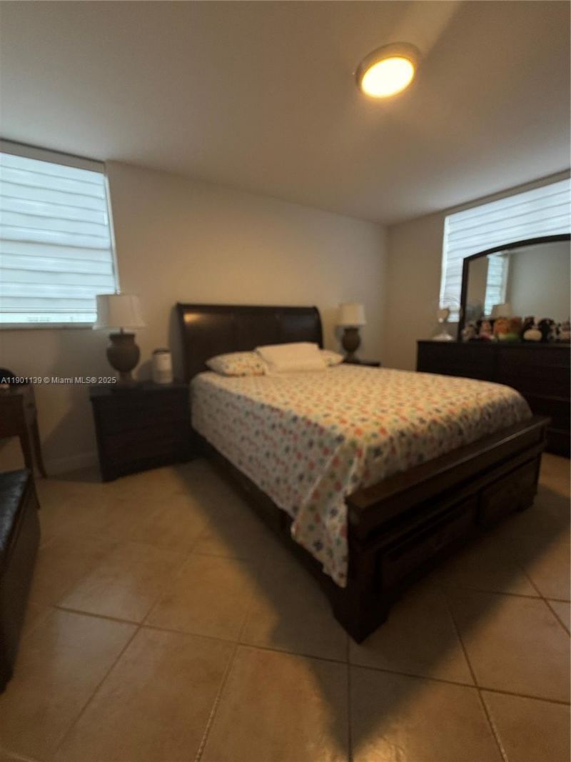 2850 Somerset Dr, Unit 202L, Lauderdale Lakes, FL 33311 Photo