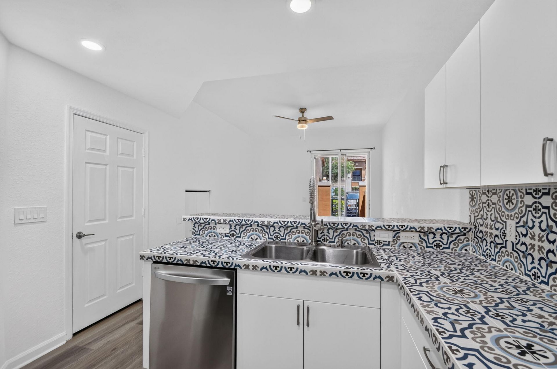6516 Morgan Hill Trail, Unit 1802, West Palm Beach, FL 33411 Photo