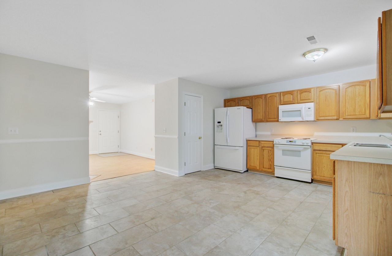 1232 Saylor Alley Photo 11