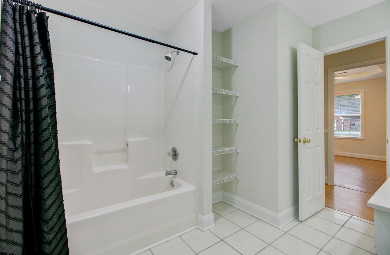 1232 Saylor Alley Photo 23