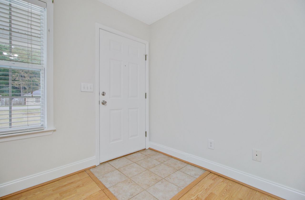 1232 Saylor Alley Photo 9