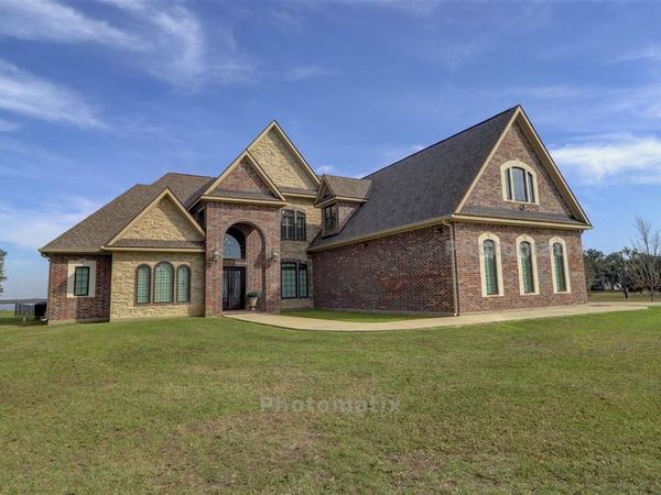 7151 Olsen Road, Sulphur, LA 70665