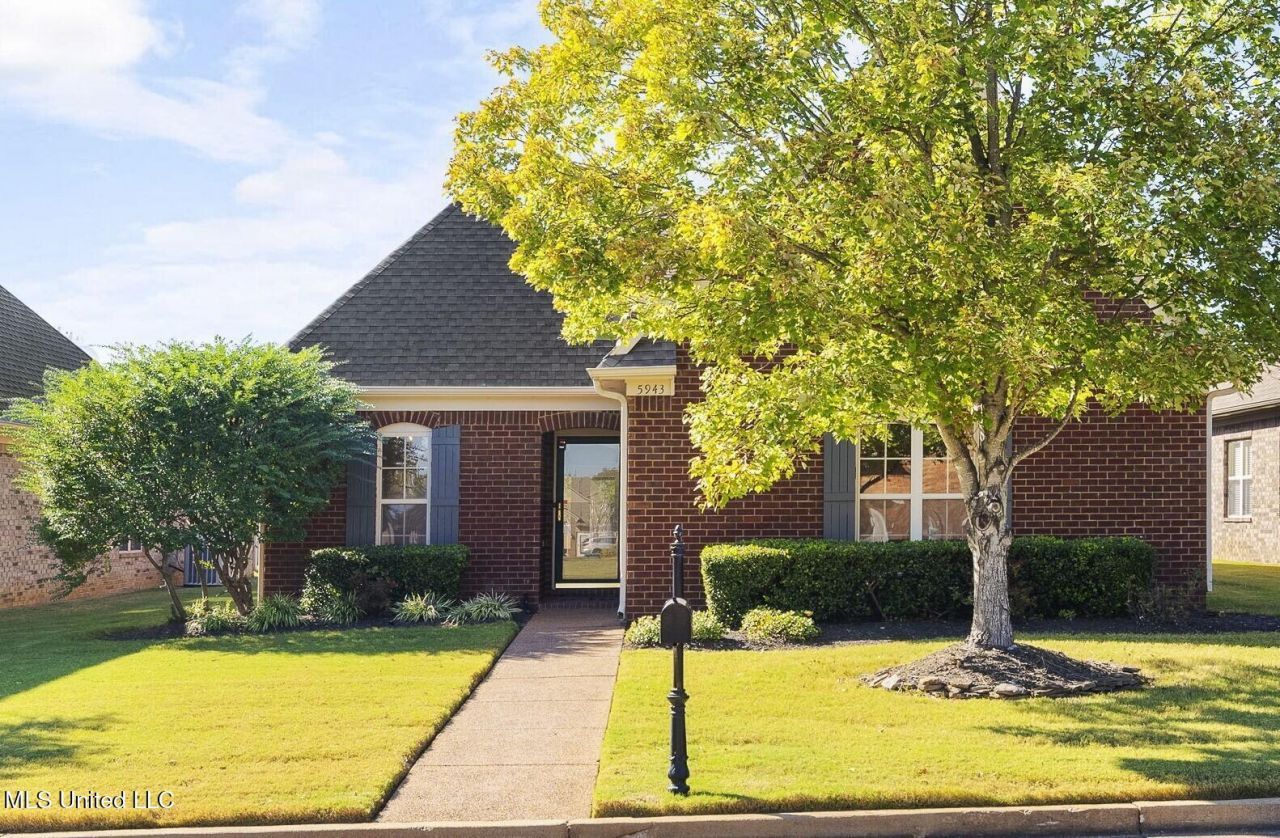 5943 Savannah Crossing Southaven, MS 38672