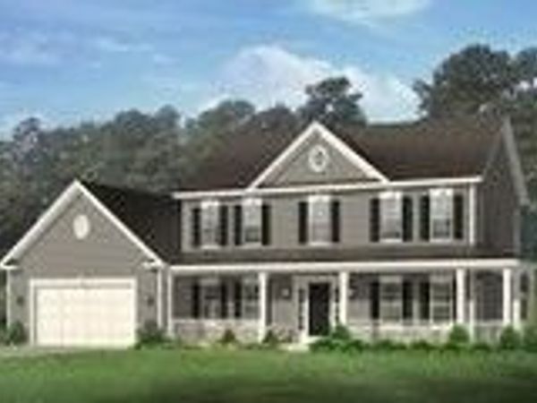 30 Mashapaug Road, Sturbridge, MA 01566