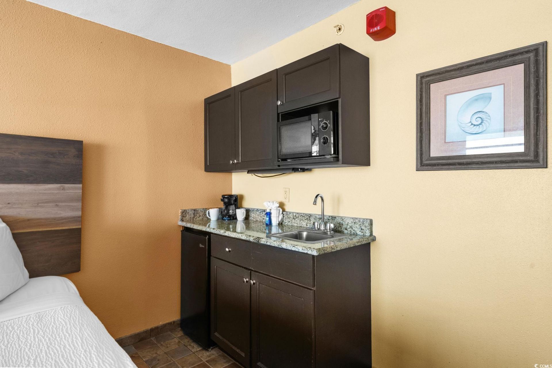 1501 S Ocean Blvd. Photo 17