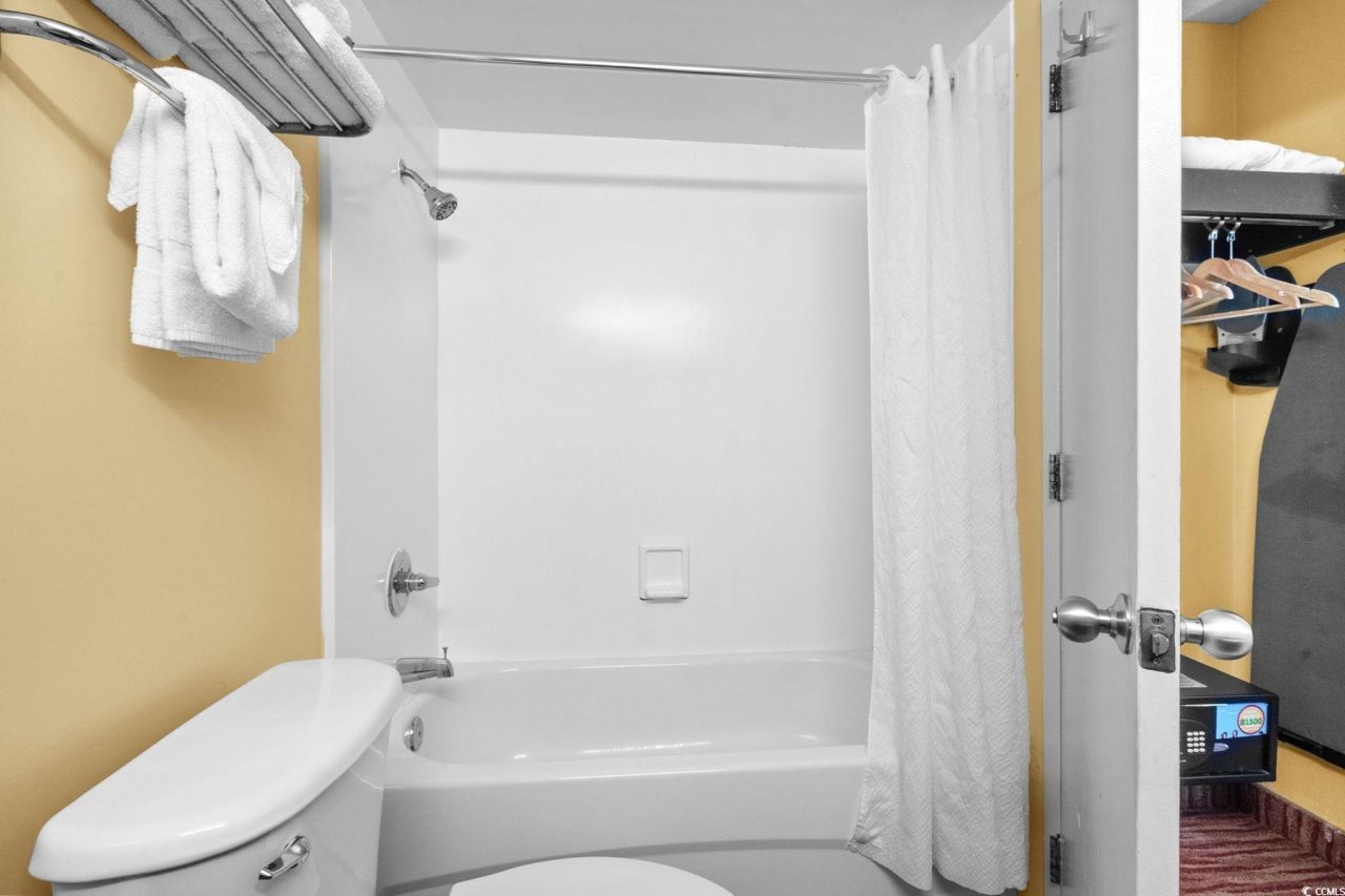 1501 S Ocean Blvd. Photo 23