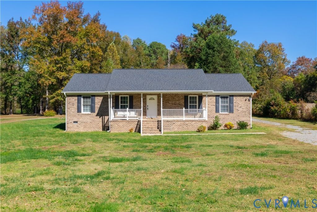 1920 Meadow Road, Sandston, VA 23150 Main Photo