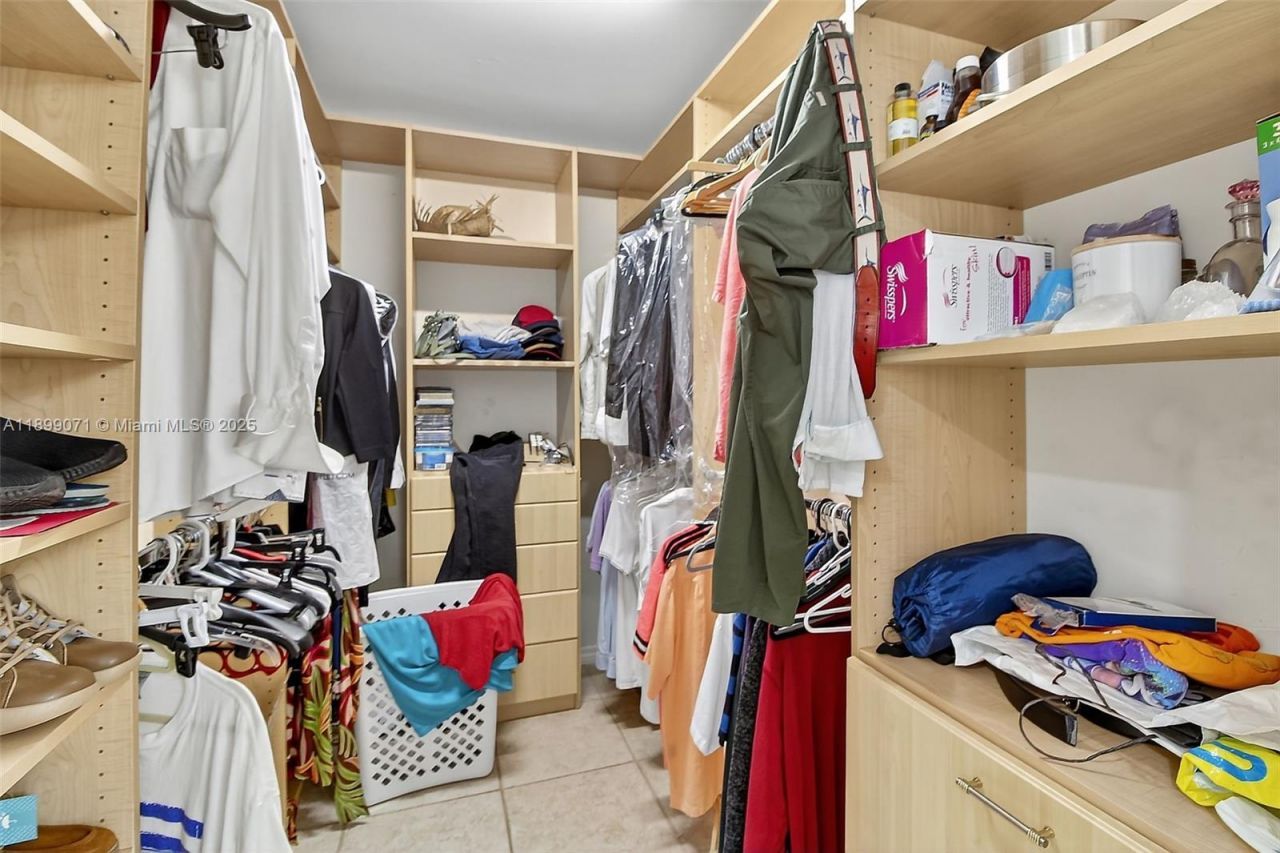 7720 SW 176th St, Palmetto Bay, FL 33157 Photo