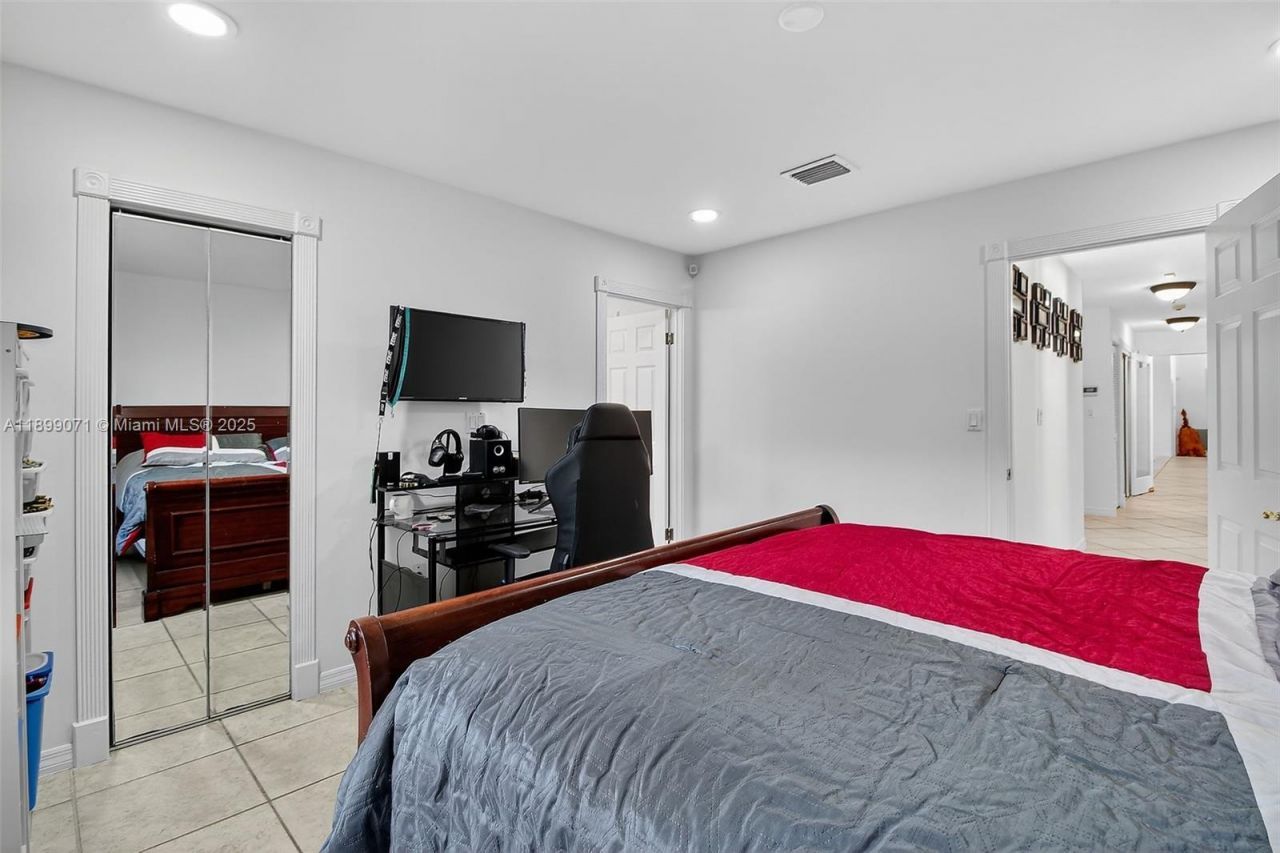 7720 SW 176th St, Palmetto Bay, FL 33157 Photo