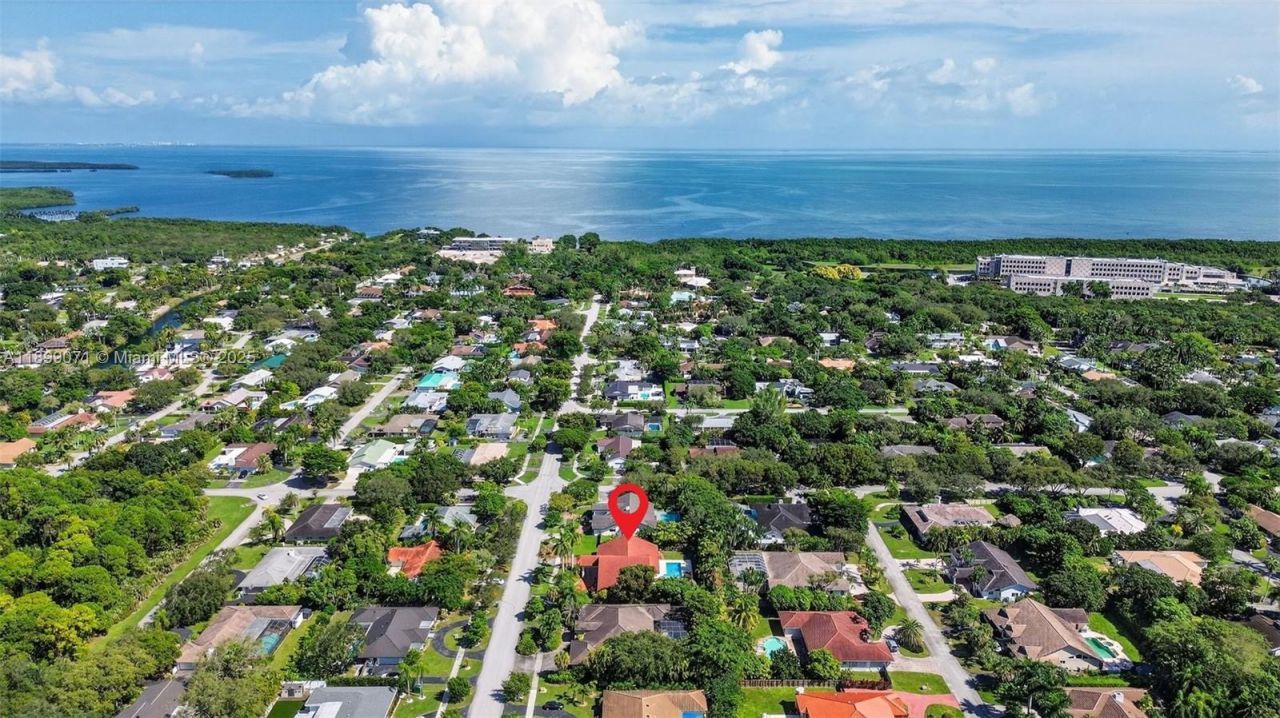 7720 SW 176th St, Palmetto Bay, FL 33157 Photo