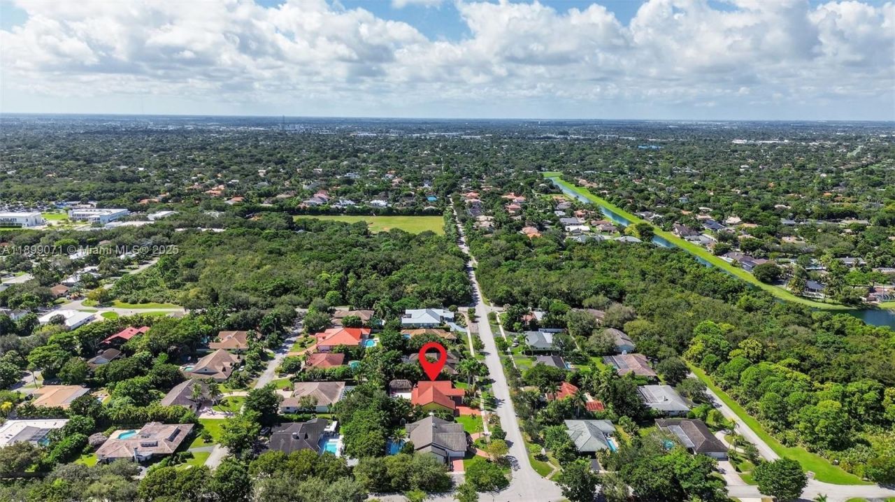 7720 SW 176th St, Palmetto Bay, FL 33157 Photo