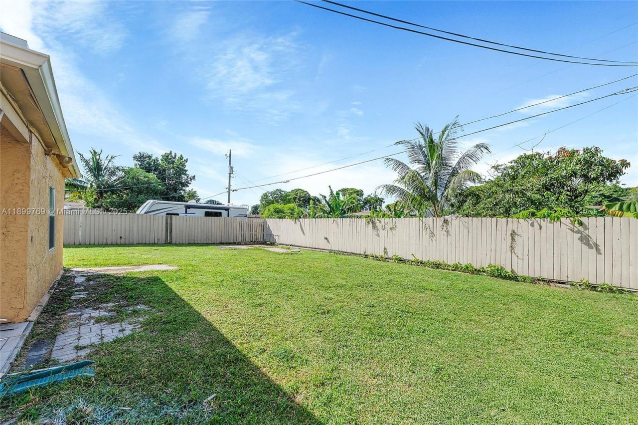 2545 NW 59th Ave, Margate, FL 33063 Photo