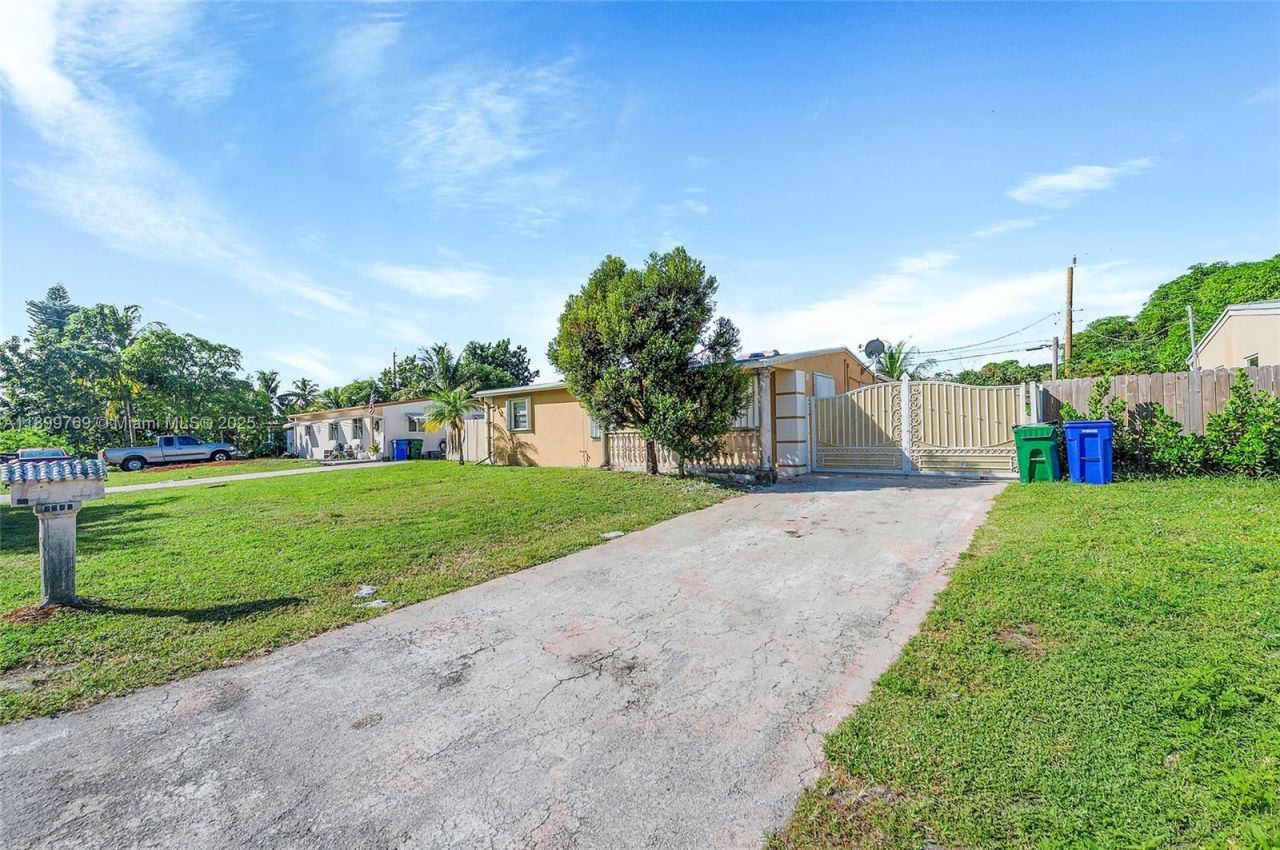 2545 NW 59th Ave, Margate, FL 33063 Photo