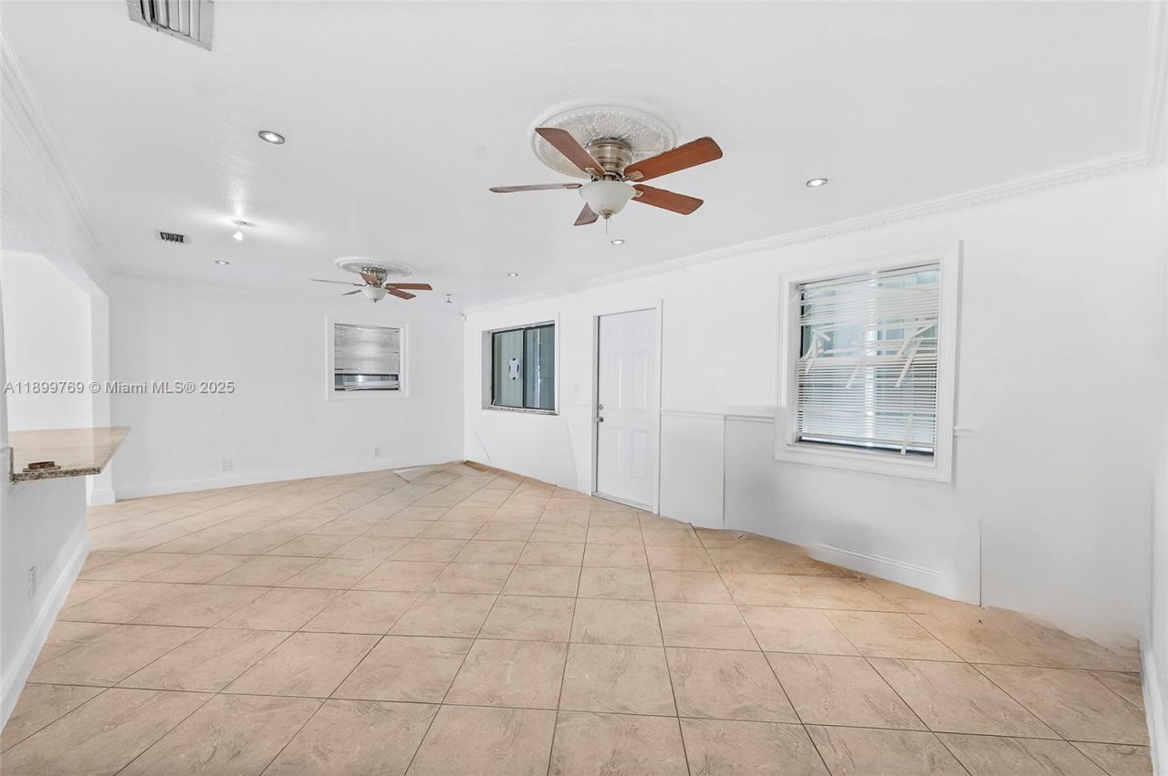 2545 NW 59th Ave, Margate, FL 33063 Photo