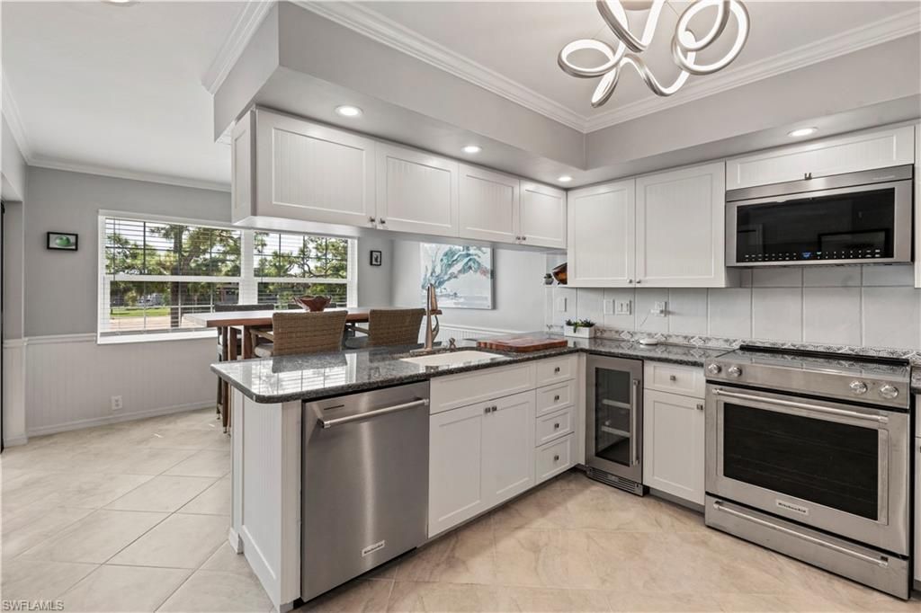 16391 Fairway Woods Dr, Unit 207, Fort Myers, FL 33908 Photo
