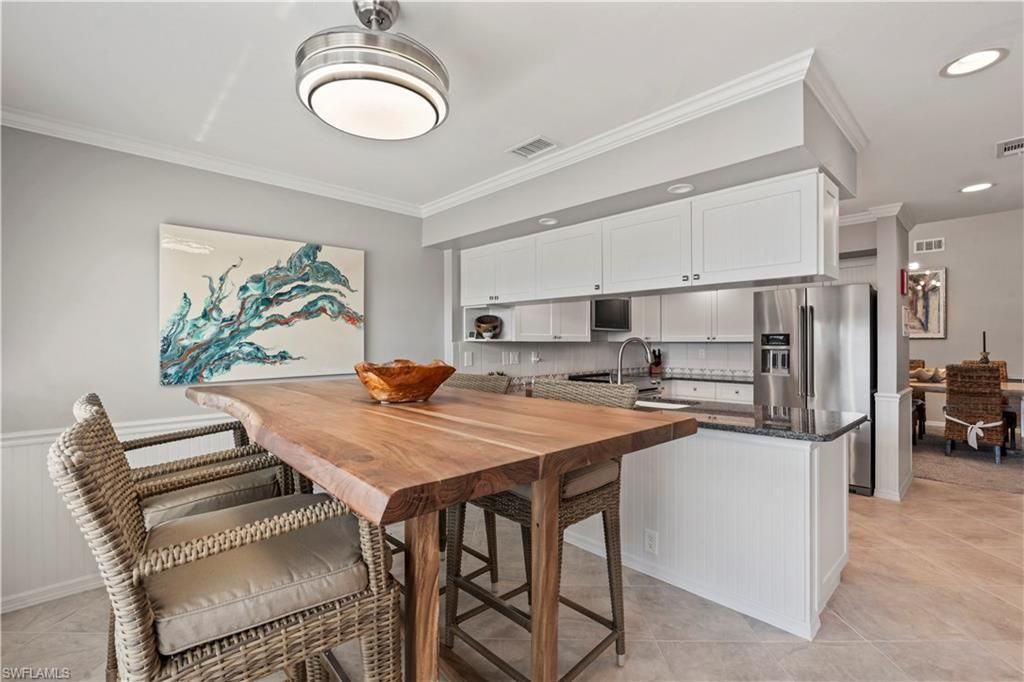 16391 Fairway Woods Dr, Unit 207, Fort Myers, FL 33908 Photo