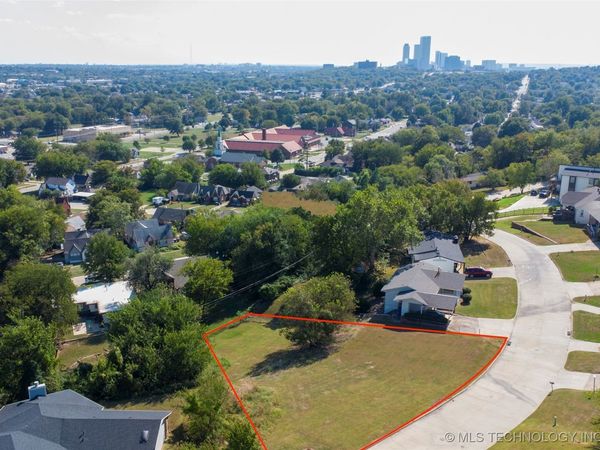 2225 N Main Street, Tulsa, OK 74106